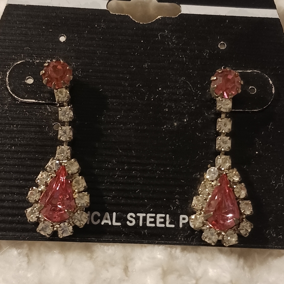 NWT! VINTAGE "AfterThoughts" Earrings - Picture 9 of 9
